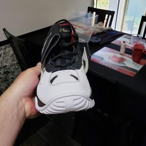 diamond turf 2 shoes